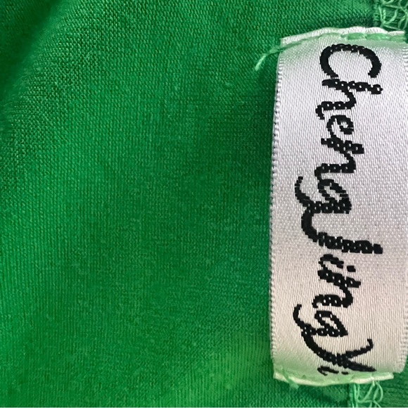 Cheng JingYi Top Cold Shoulder.  A-A-11 - Picture 6 of 6